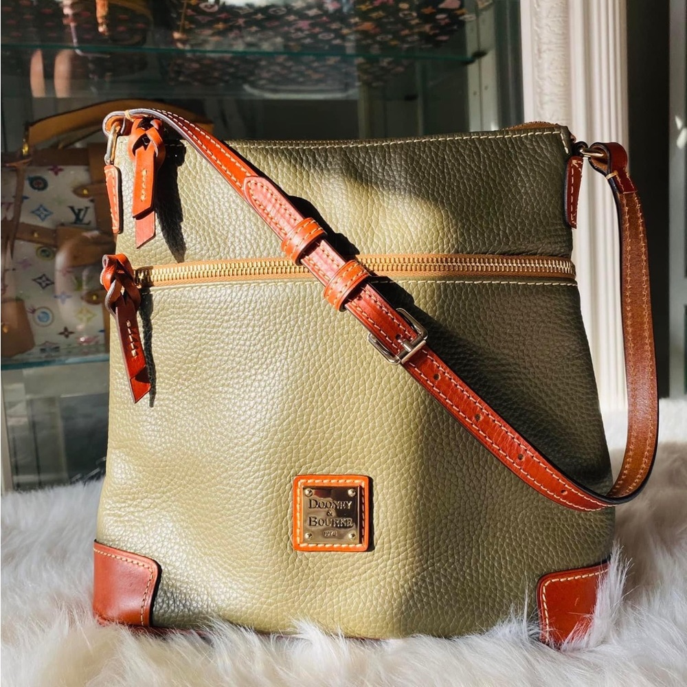 Army Green Pebble Zipper Crossbody